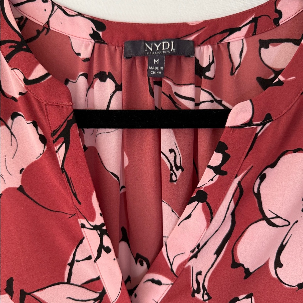 NYDJ Paulina Floral Print Split V-Neck Button Front Peasant Blouse SKU0722 - Picture 3 of 11